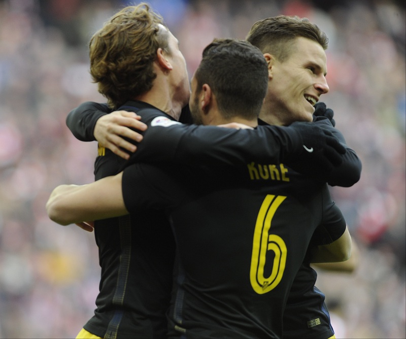 Примера: Реал чува предност, Гамеиро за пет минута сломио отпор Хихона